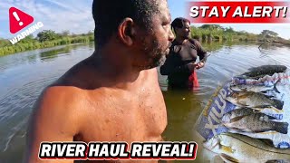 Spearfishing Giant Snook & Fish Traps! Roadside Giveaway (Gator Warning 🐊)