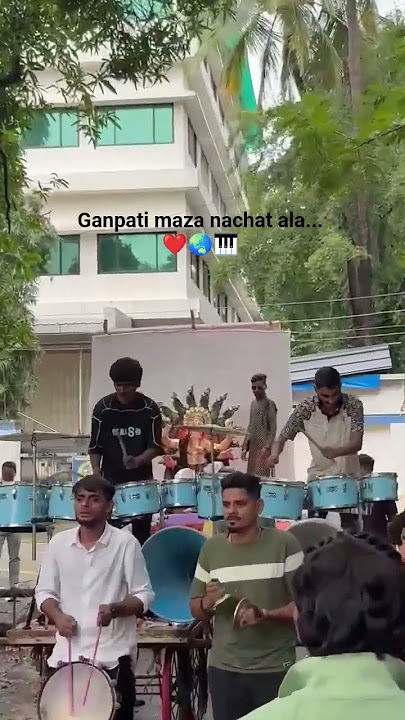ganpati maza nachat ala.... ❤️🌏🎹🙏🏼 likes comments shares and subscribe ... #banjo #banjostatusvideo
