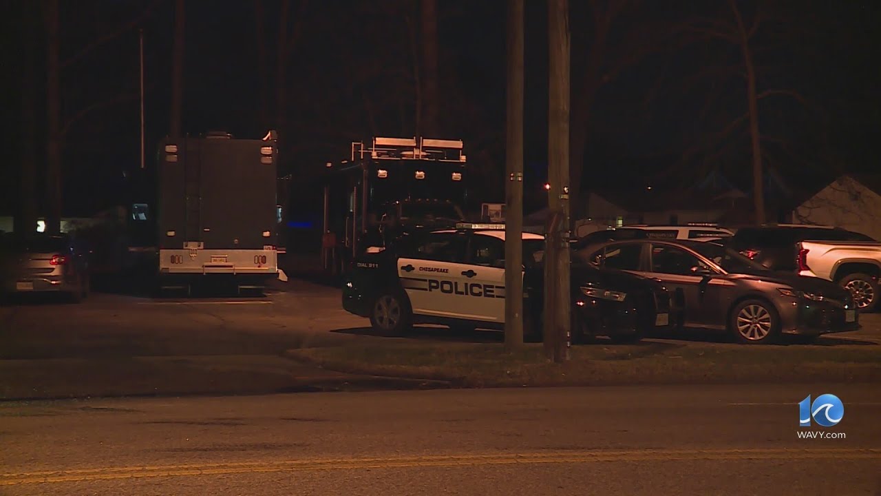 Suspect still on the loose after barricade situation - YouTube