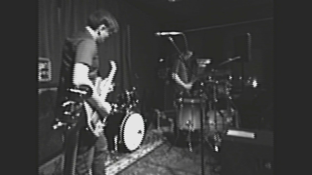 Watch Truckthor - Body Movin' (Live at SnakeHouse, Tallinn) on YouTube Watch Truckthor - Body Movin' (Live at SnakeHouse, Tallinn) on YouTube