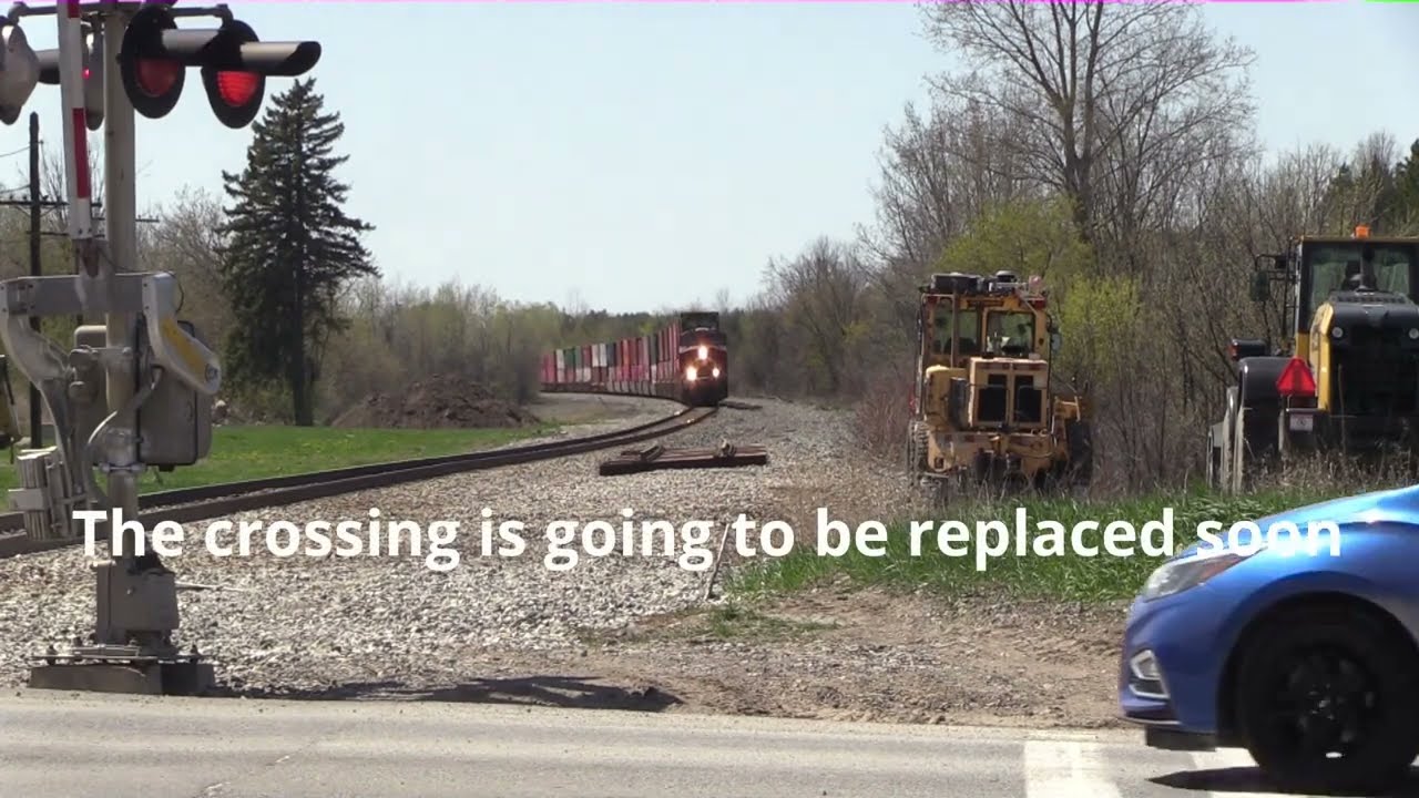 CP 112 with 3 Dirty GE ES44ACs