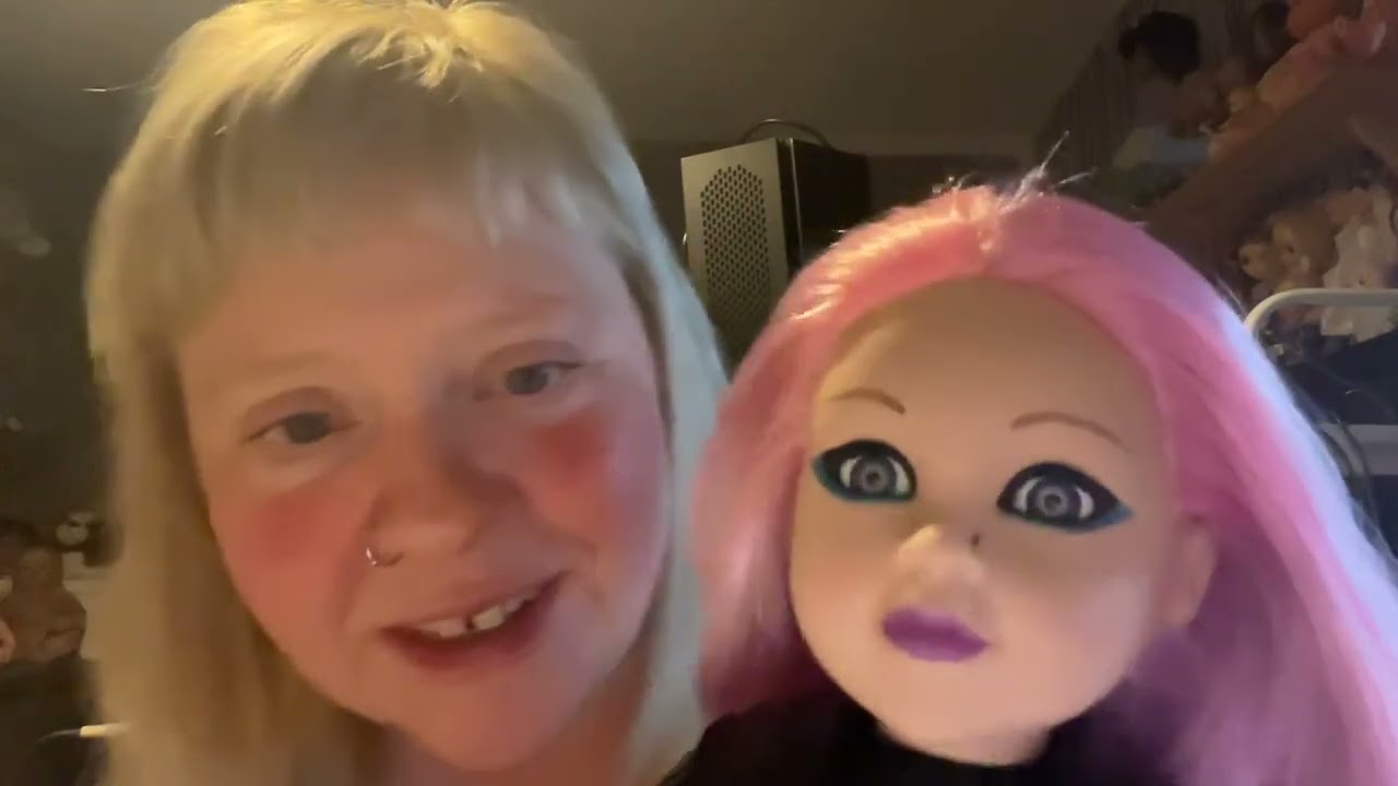 Heidi Zombie doll DesignAfriend