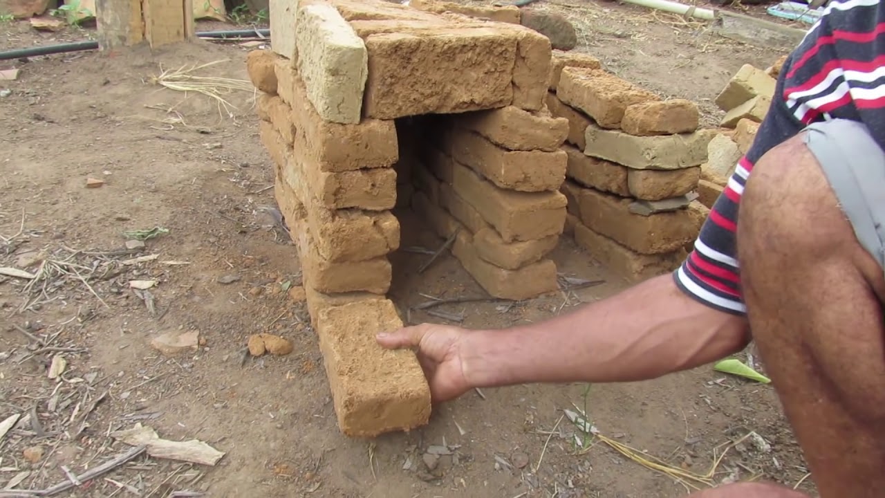 Os Tijolos São De Um Material Feito Pelo Homem - Coleta de Materiais