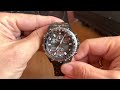 Раскручивание стрелок на часах Citizen Skyhawk Eco-drive после извлечения из темноты