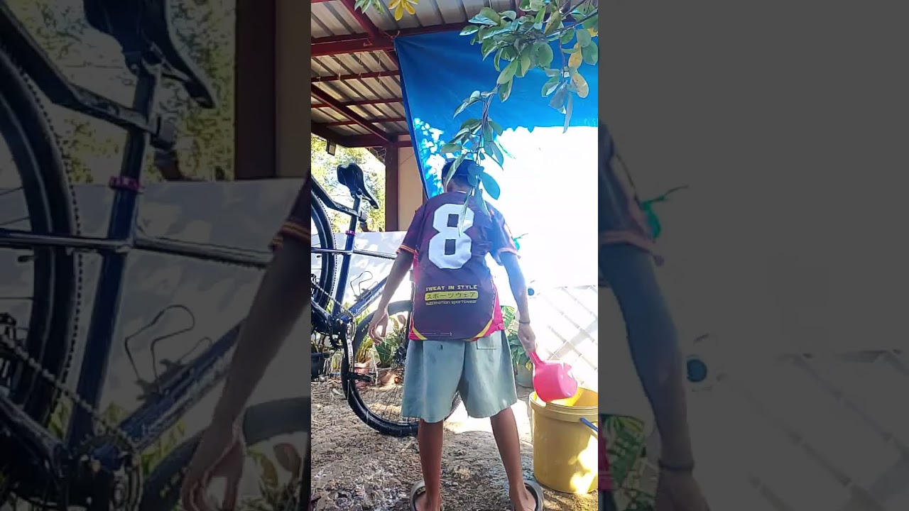 Nag bike wash tayo diyan mga kapedal madumi na kasi alaga natin