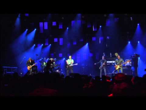 Video thumbnail for Chris de Burgh - Don't Pay The Ferryman (Live Official)