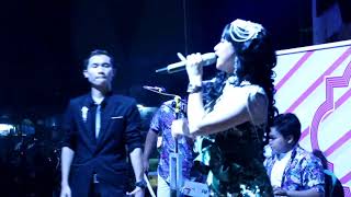Download Vivi Aulia & Gerry. Ar - Birunya Cinta Video MP3 Vivi Aulia & Gerry. Ar - Birunya Cinta