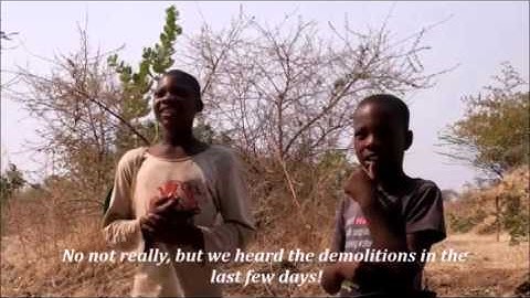 Clearing landmines in Zimbabwe