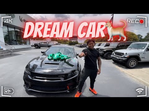 TAKING DELIVERY OF MY HELLCAT REDEYE AT 21 DREAM CAR