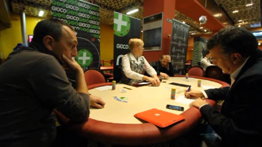 Acesbook Television: The Game - Raffaele Maria De Nicola presenta KHoldem