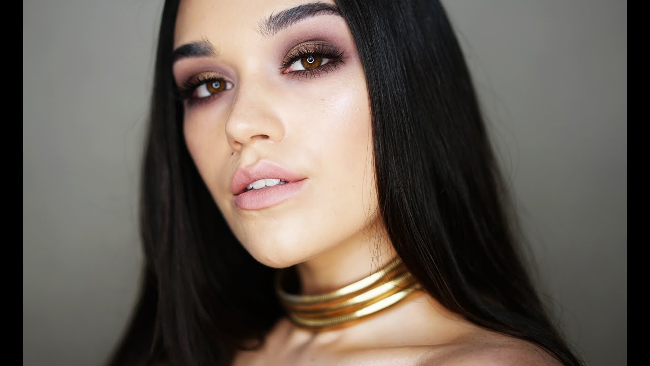 Drugstore Cool Bronze Smokey Eyes