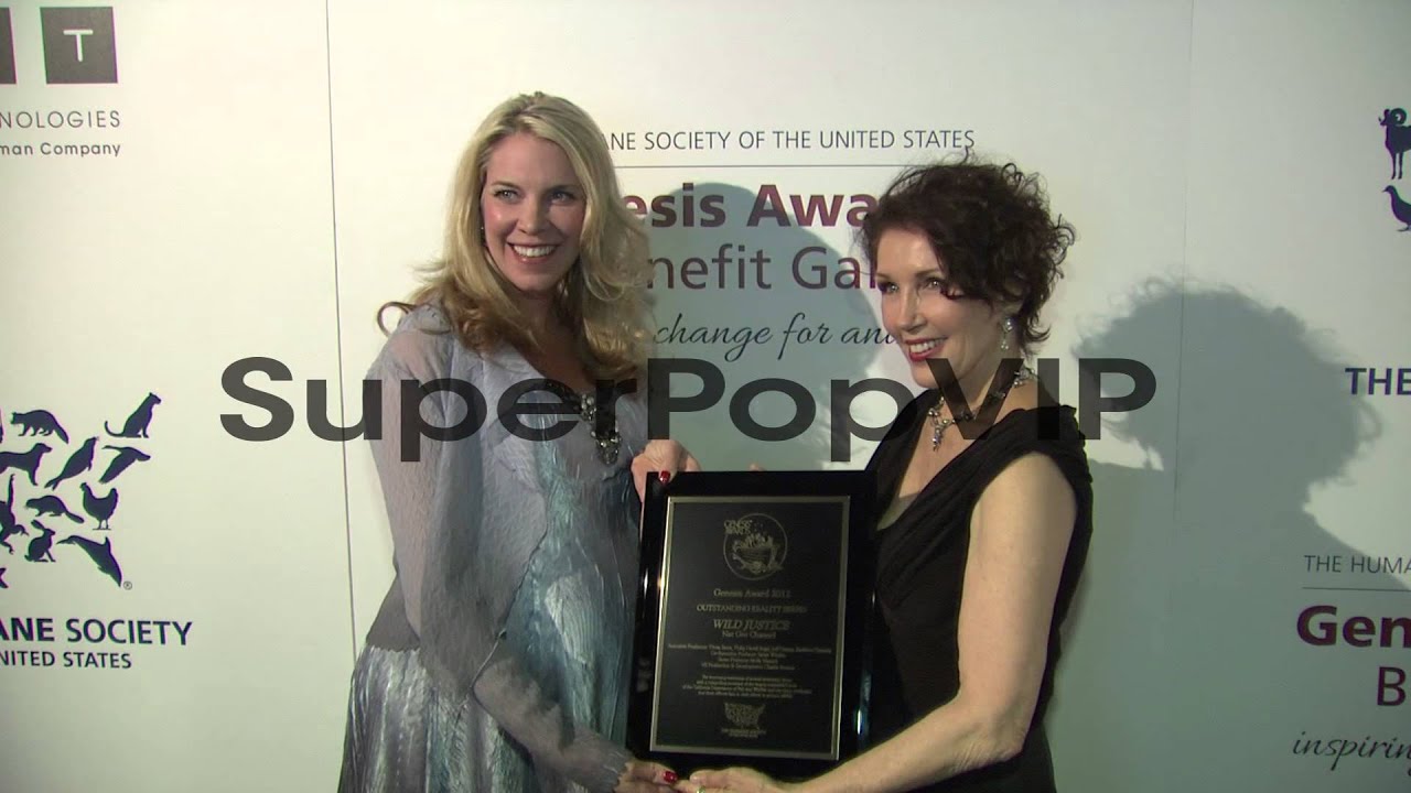 Sarah Waylen Sarah Whalen, Beverly Kaskey at 2013 Genesis Awards Benef... - YouTube
