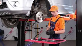 How to change Front Anti Roll Bar Link on HONDA CR-V 2 TUTORIAL | AUTODOC