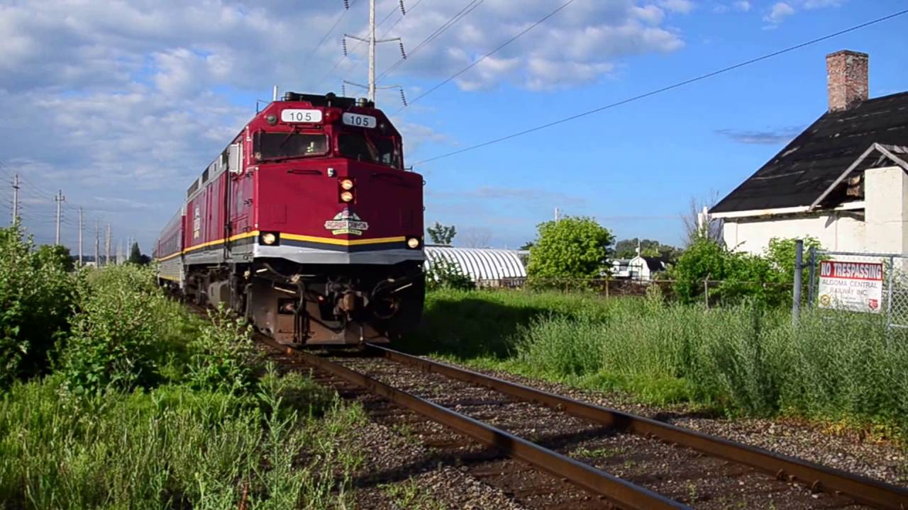 Agawa Canyon Tour Train, Sault Ste Marie ON, CN 105 / 4110 (2014Jun30