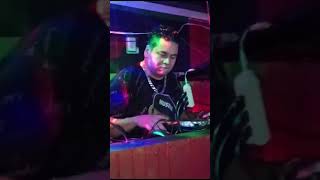 Dj Rafhy in the mix en la mega mezcla en vivo desde el bellas sport bar Houston Texas