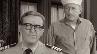 Mchales Navy  4x18  The Fugitive Ensign