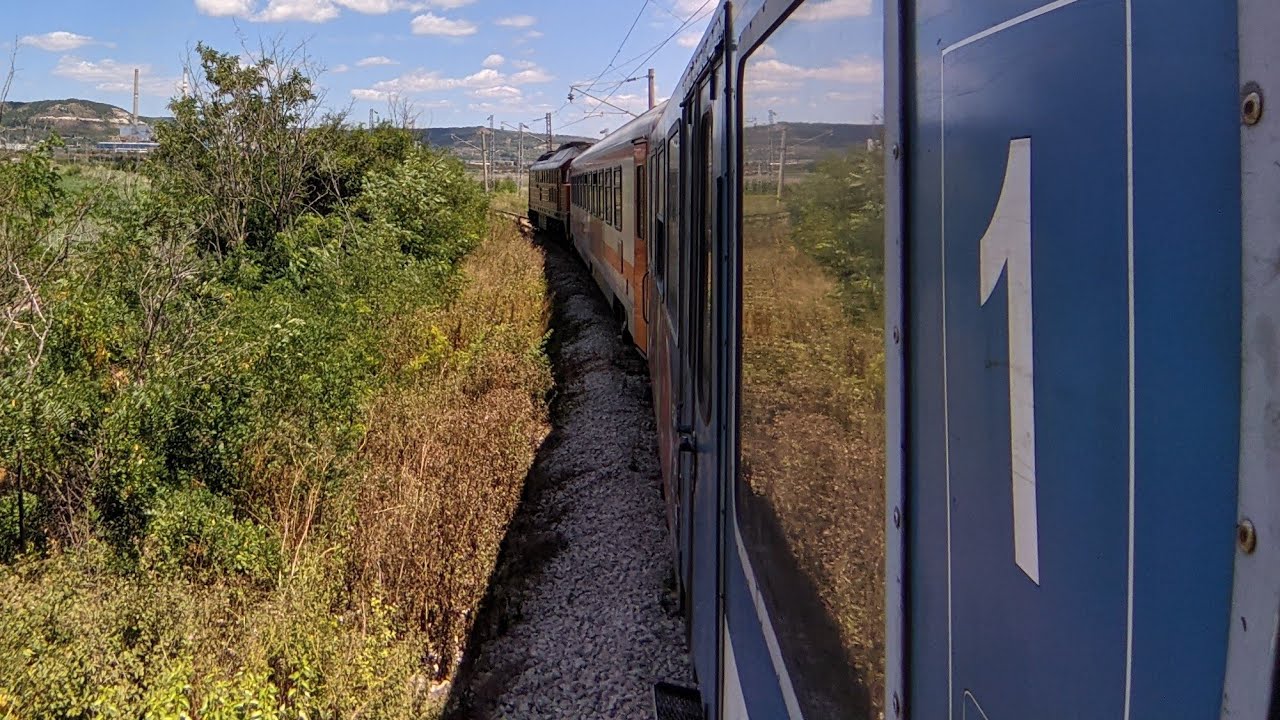 Dobrich - Donchevo l Пътуване с влак през погледа на пътника / train journey passenger view