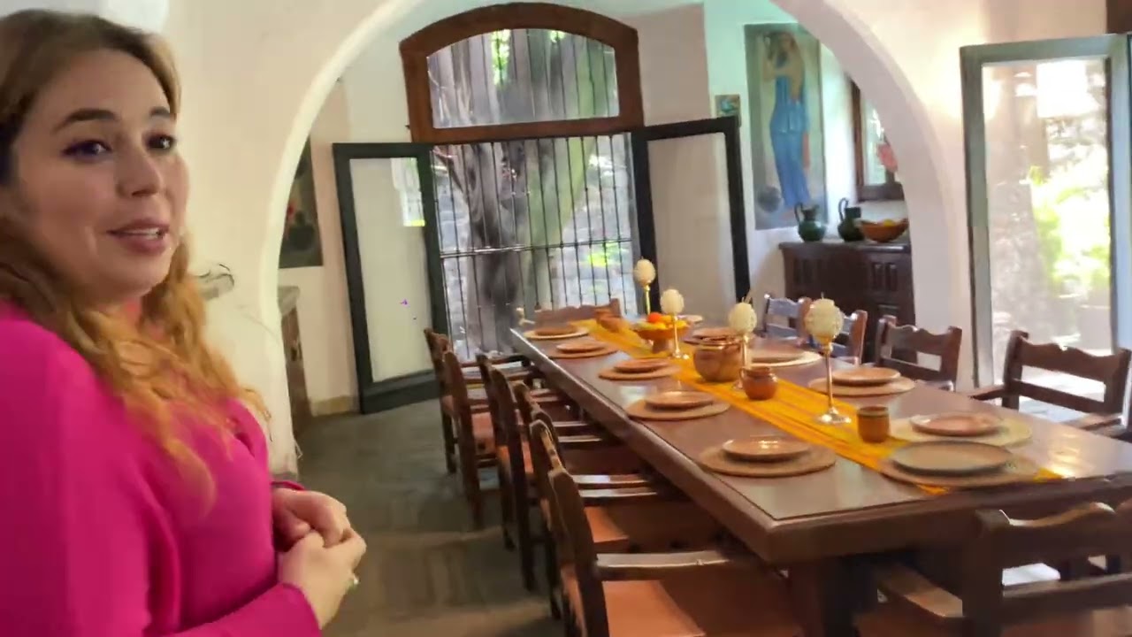 Visitamos la casa de uno de los cineastas más importantes de México. 