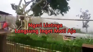 Dahsyatnya Angin Puting Beliung Terjang Desa Mekarsaluyu, Cimenyan, Kabupaten Bandung