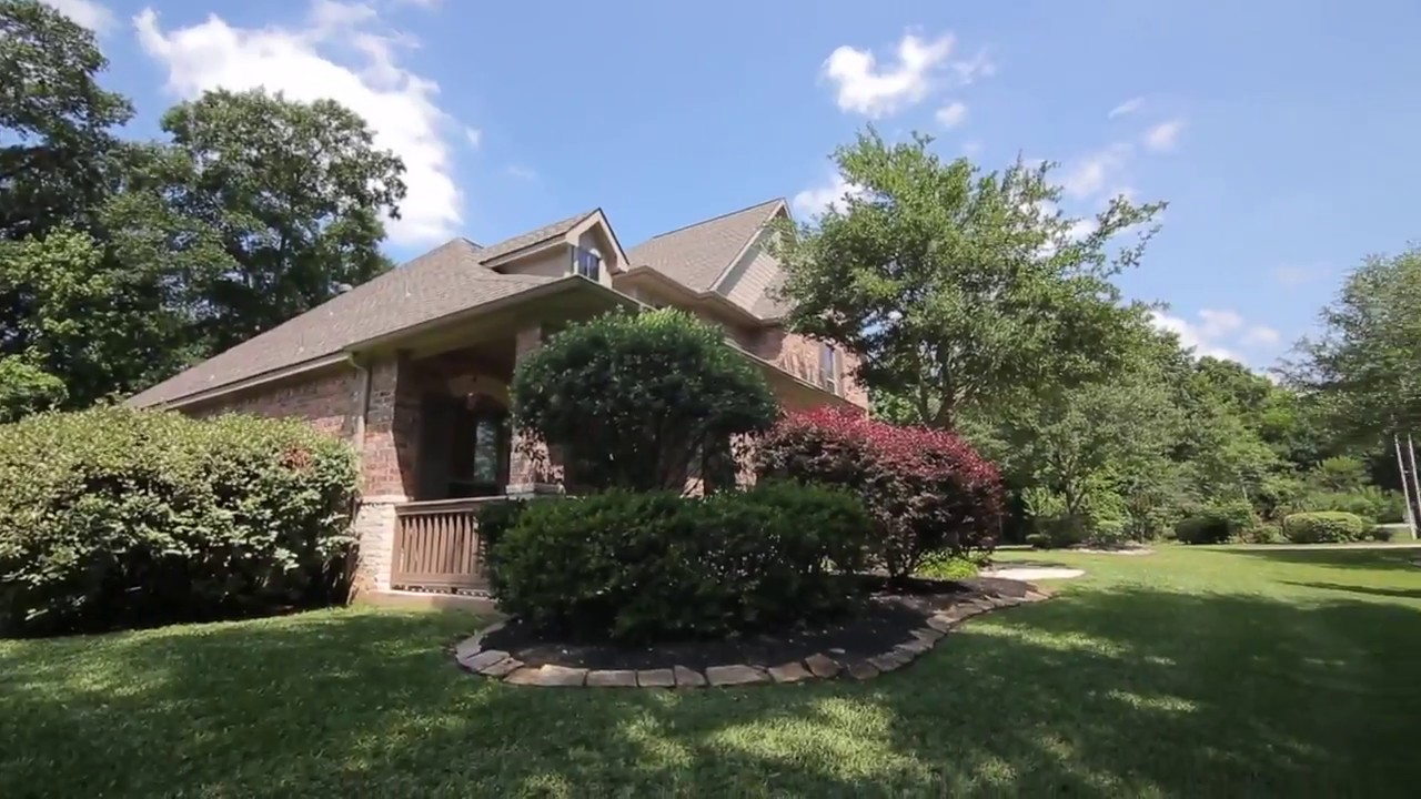 Gorgeous Crighton Ridge property in Conroe, TX! - YouTube