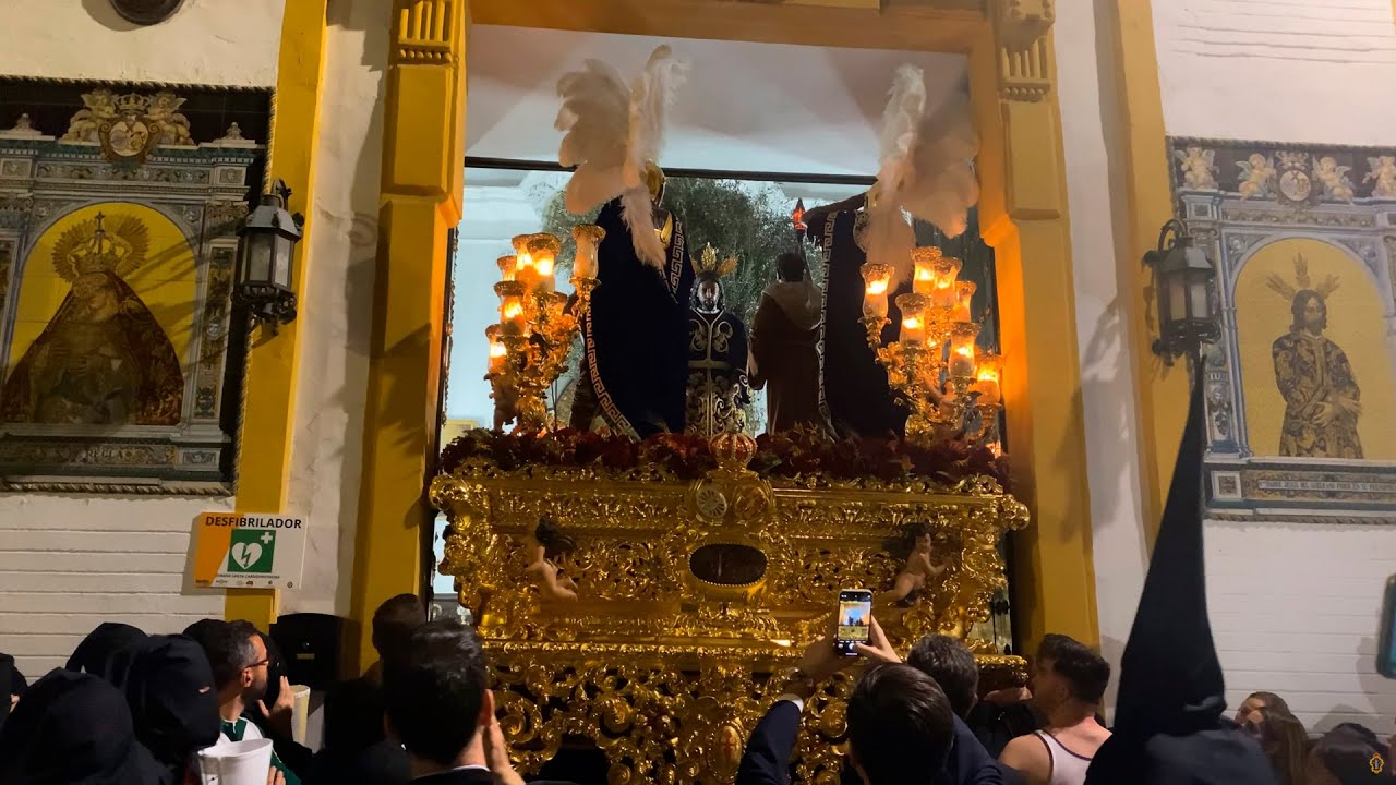 Ave María | Entrada de Los Panaderos 2023