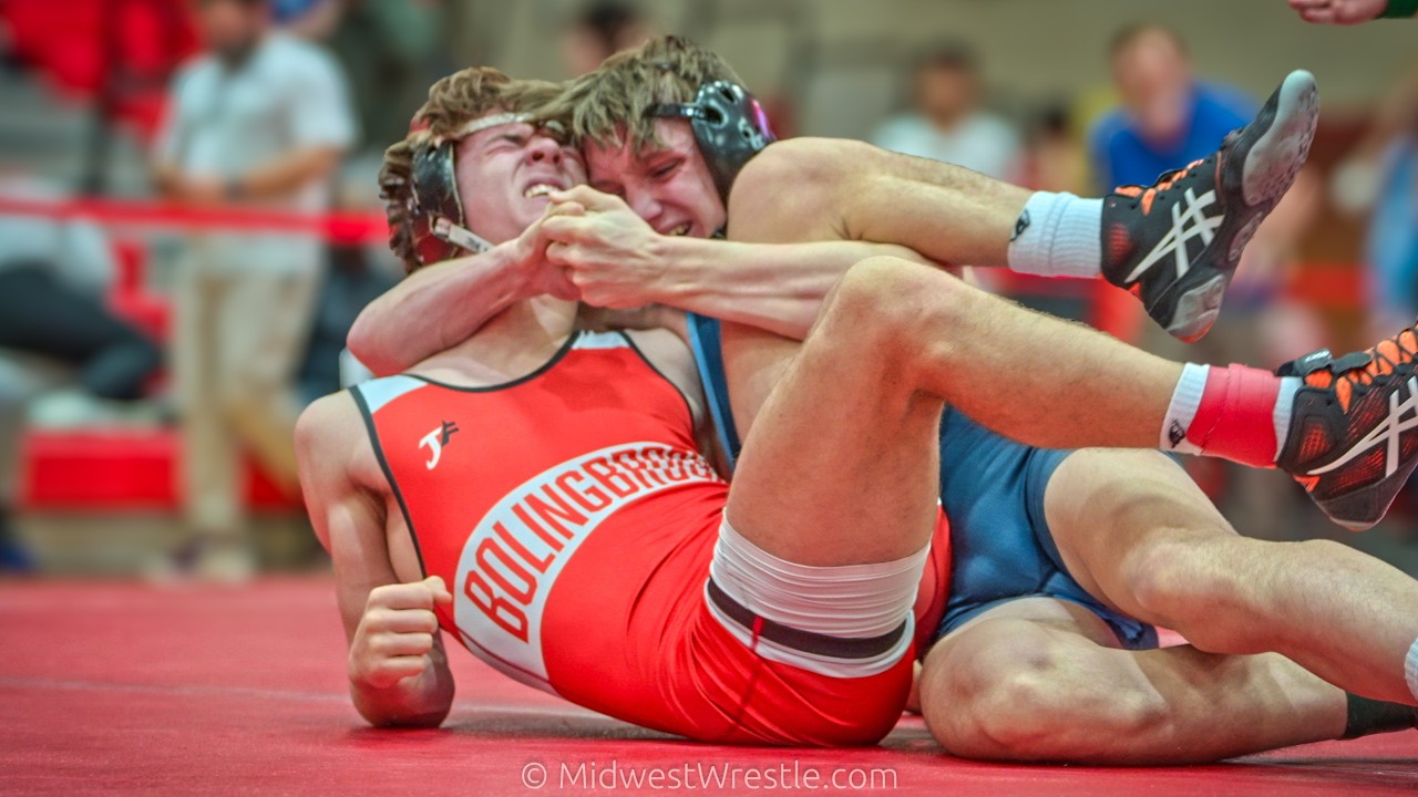 132 – Luke Swan {G} of Downers Grove South IL vs. Joe McDermott {R} of Bolingbrook IL