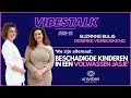 We zijn allemaal beschadigde kinderen in een volwassen jasje  desiree   suzanne    vt s0227