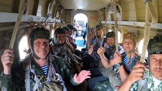 : 2  2022.  . .    -10.| Skydiving of Russian paratroopers!