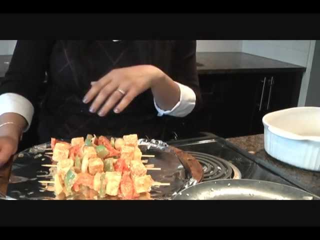 Simple Paneer Tikka recipe : Indian Vegetarian Appetizer | Eat East Indian