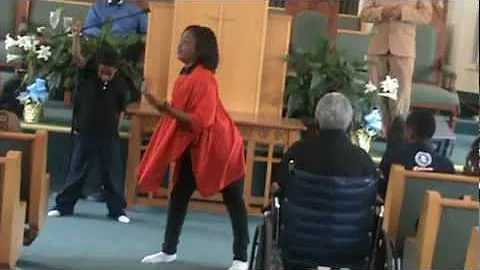 deria and elead dancing