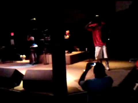 Lil Kim brings out DMX  for Money Power and Respect in PHX AZ  7-17-2010