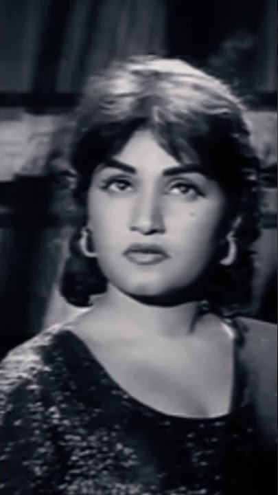 PRETTIEST PAST PAKISTANI  SINGER  AND HEROINE NOOR JAHAN