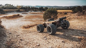 ARRMA OUTCAST 4S BLX - Motocross Track