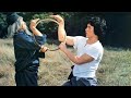 جاكي شان الشاب الفقير الذي أصبح أقوي لاعب كونج فو في الصين وهزم أشرس المحاربين فيلم الافعي والنسر