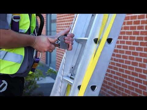 Level 2   Climbing Ladder Using Rope and Grab