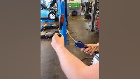 Levitating a Screw Driver With Compressed air