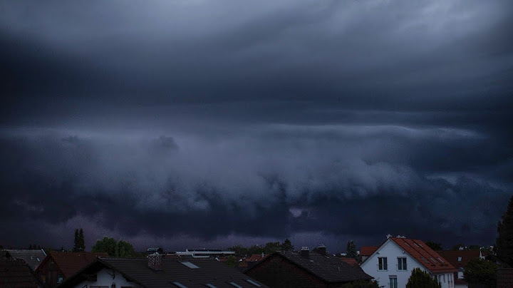 Hitzegewitter mit Shelfcloud und krasser Blitzrate | 15.06.2025