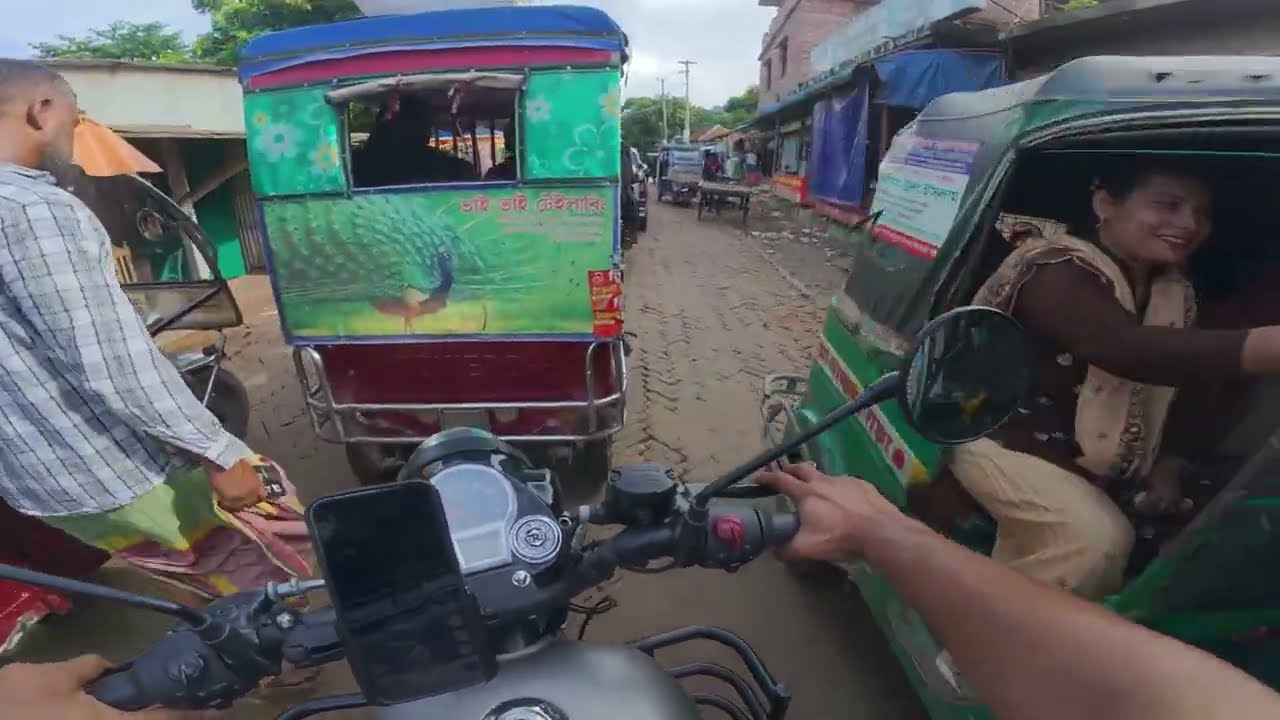 বাইকে চড়ে পদ্মার পাড়ে! মইনট ঘাটের মুহূর্ত | Moinot Ghat Bike Ride | Padma River Vlog