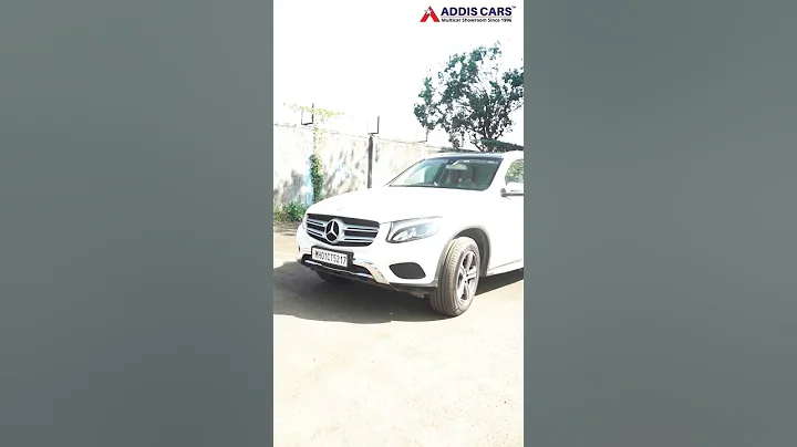 🚗Mercedes GLC 300 Sport✨2017⛽Petrol AT🛣️35100 Kms🛡️INS Till 29.11.2022 Call us now on +91 9833738888