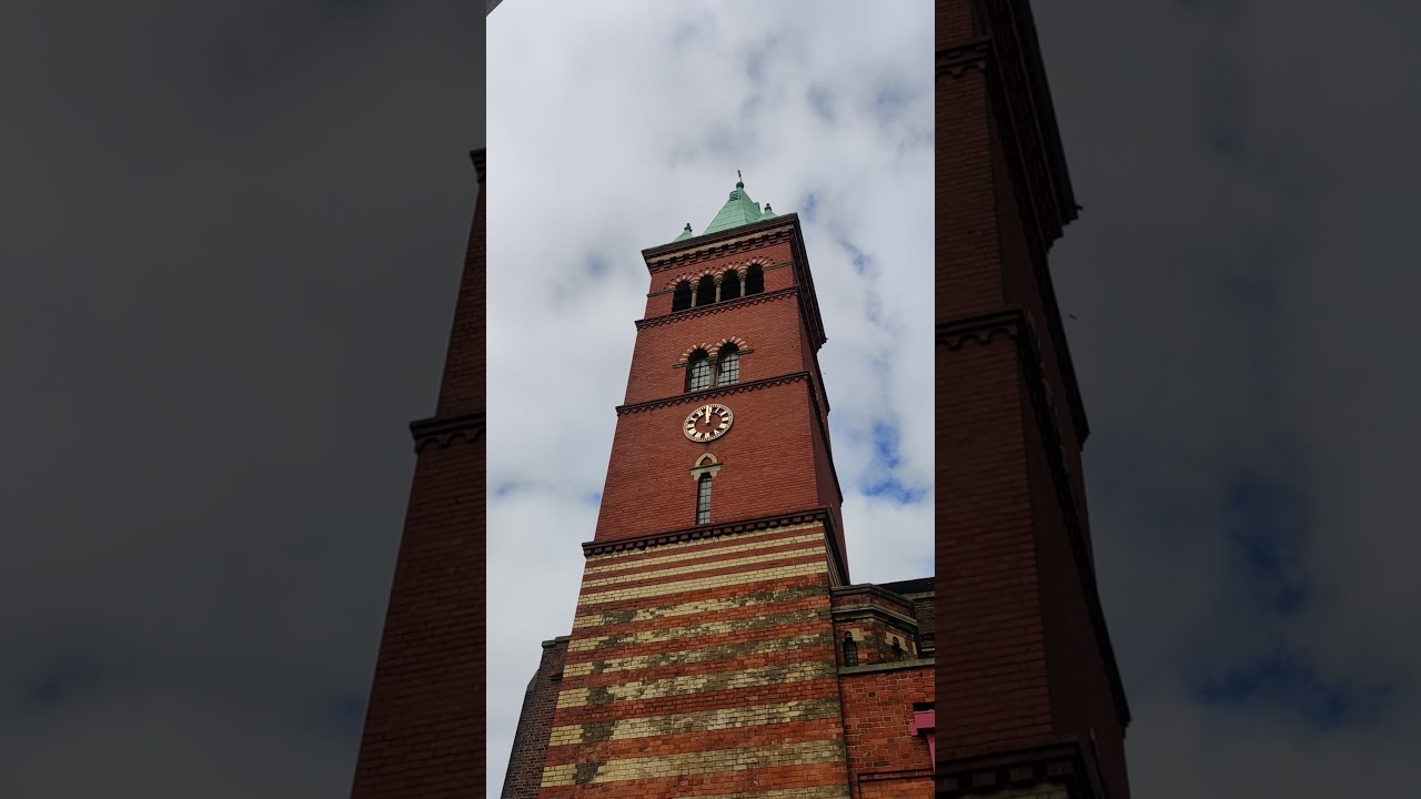 Knowle church Chimes 12pm, Bristol