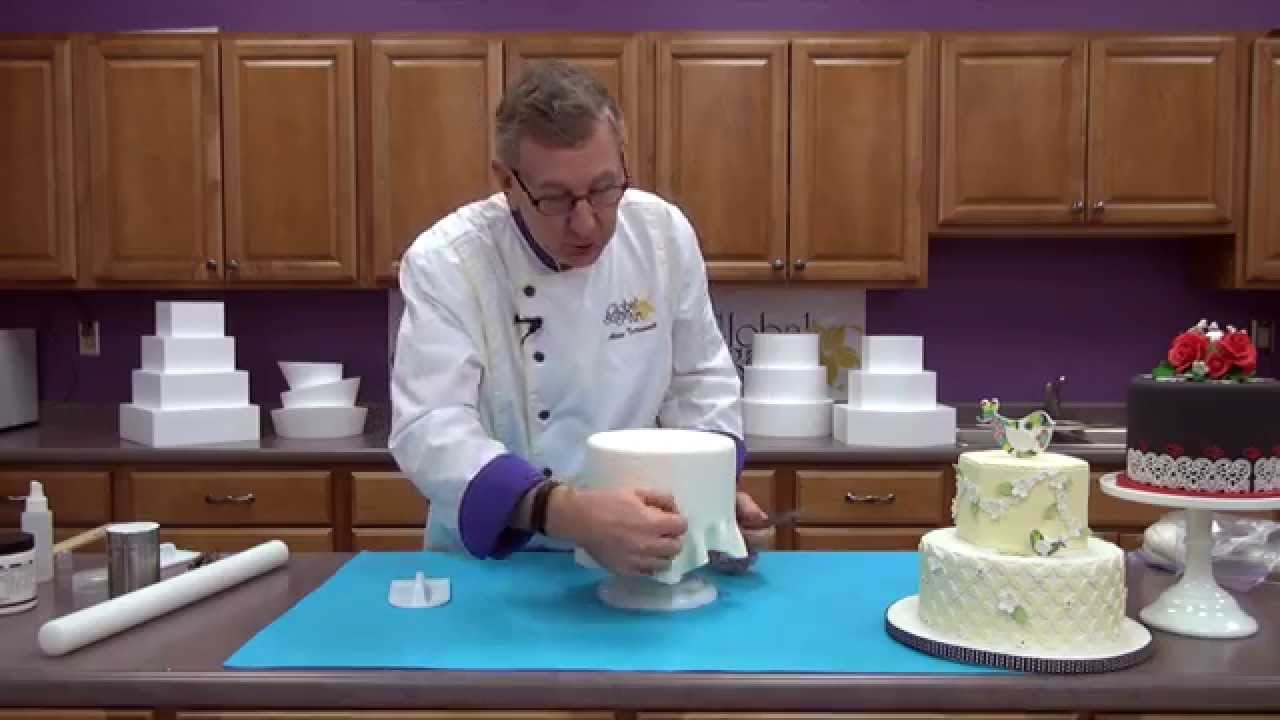 How to Cover a Cake Dummy  Global Sugar Art 