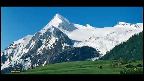 تلاوة رائعة ومبكيه للقارىء سلطان العمرى الله نور السماوات والارض