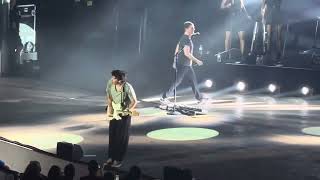 Rob Thomas performs “Smooth” on August 3, 2025 at Mizner Park in Boca Raton, Florida  Net Worth