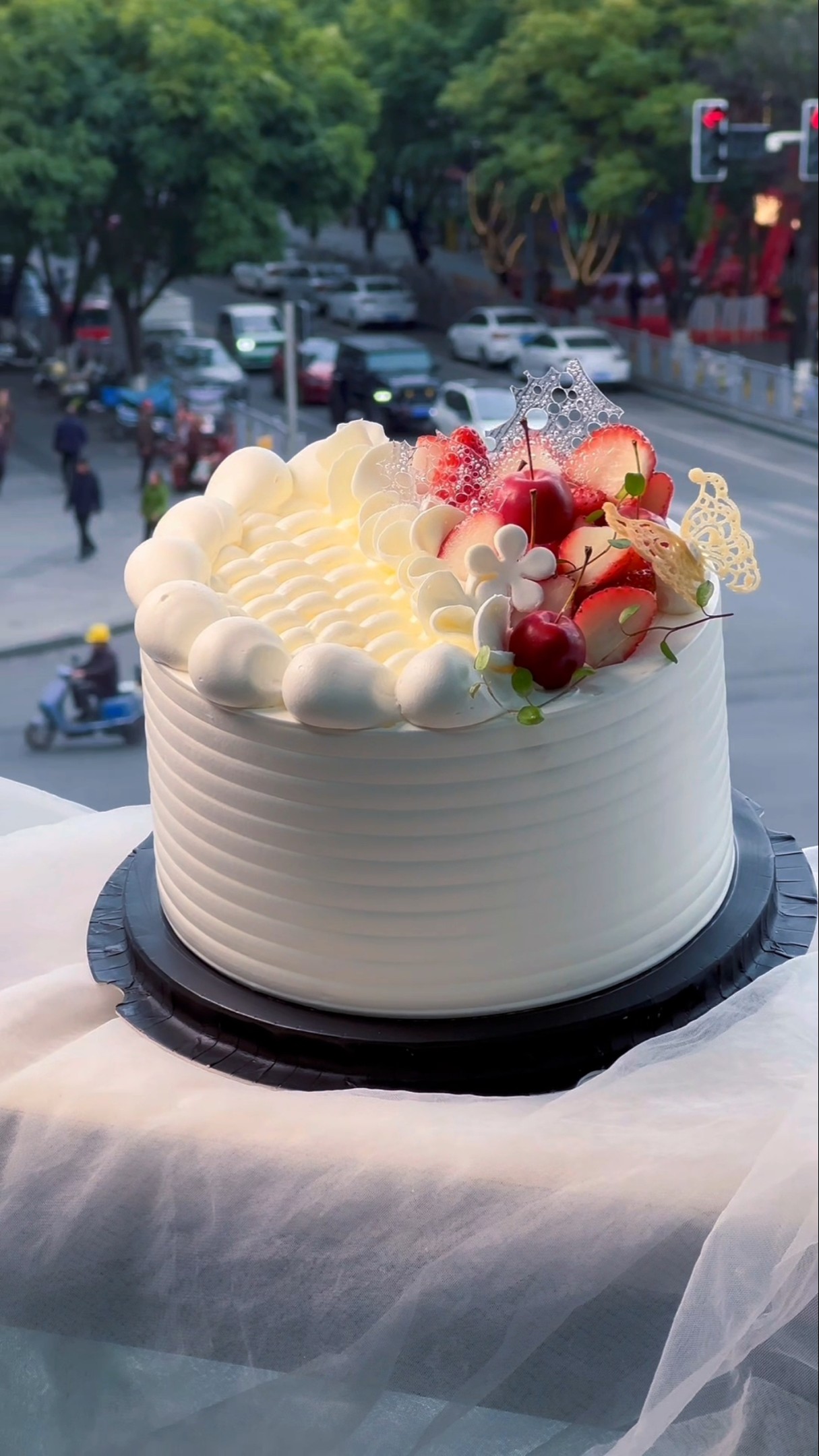 May what you want happen to be the daily life of bakers around you. Cream style