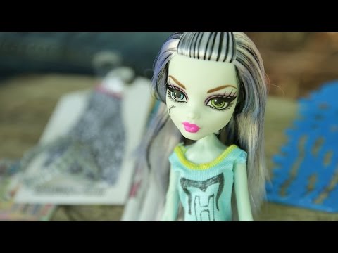 Monster High - Projektuj z Frankie Stein! / Designer Booo-tique Frankie Stein Doll & Fashions