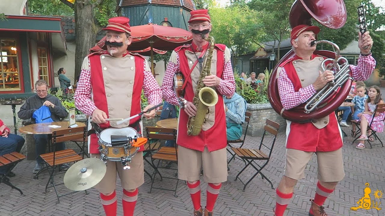 Harmonie van Drie 17-08-2018 - Negen Pleinen Festijn 2018 @Efteling