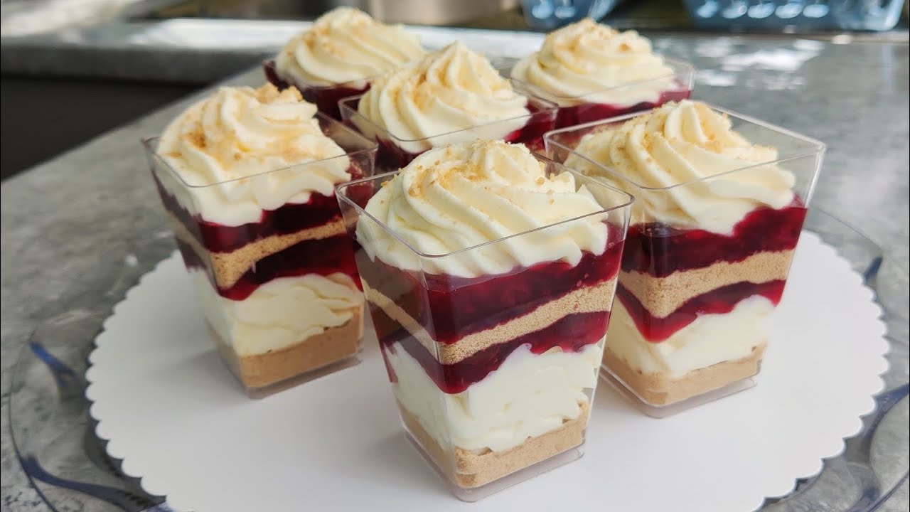 FRÜCHTE DESSERTBECHER | Rezept | Dessert