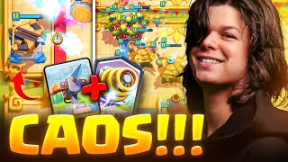 JOGUEI O NOVO CLASH ROYALE MODIFICADO (BIZARRO)!!!