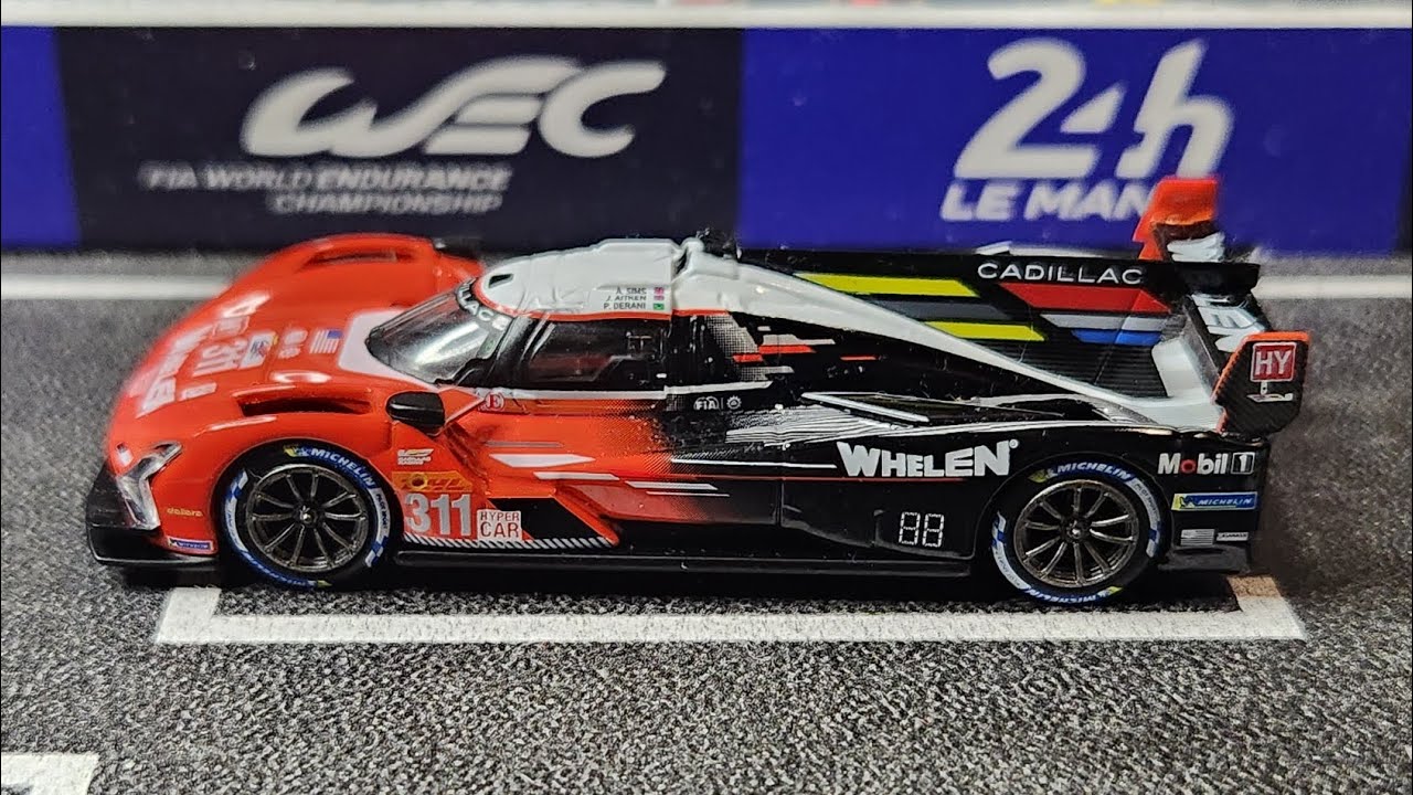 Mini gt Cadillac V-Series R 