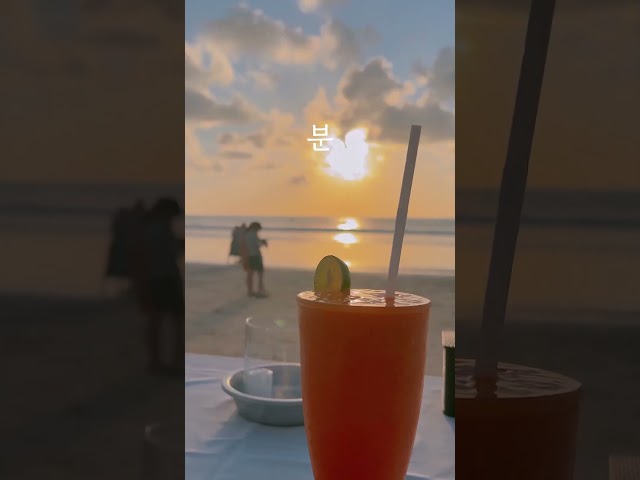 Seafood Dinner at Jimbaran Beach  #gustibalitours #jimbaranseafood #jimbaranbeach #jimbaransunset